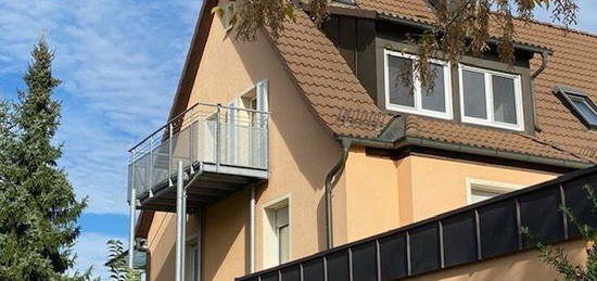 (2+1 =3) DG-2-Zi-We, BALKON, ca. 65 m² + 1 DG-Studio-AREAL, ca. 33 m² -JE GRUNDFLÄCHE- in SCHWAIG!