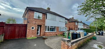 3 bedroom semi-detached house