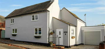 3 bedroom cottage for sale