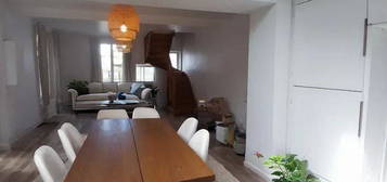 Maison  à vendre, 5 pièces, 4 chambres, 109 m²