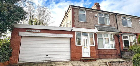 3 bedroom semi-detached house for sale