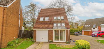 3 bed detached house for sale