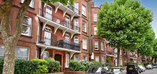 3 bed flat for sale