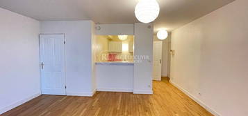 Studio  à vendre, 1 pièce, 33 m², Étage 1/7