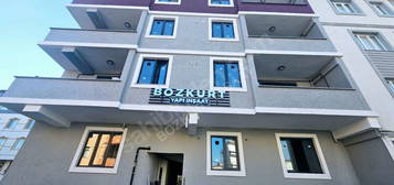 cumhuriyet mahhallesinde satılık 2+1 DAİRE