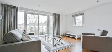 3 bed flat for sale