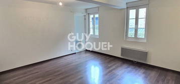 Appartement  à louer, 4 pièces, 3 chambres, 85 m²