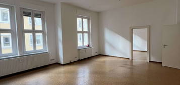 3 Zimmer Wohnung mit Balkon & Parkplatz direkt in der Würzburger Innenstadt