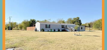 109 W Pne, Tupelo, OK 74538