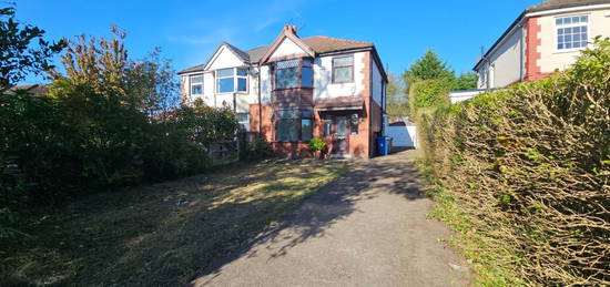 3 bed semi-detached house to rent