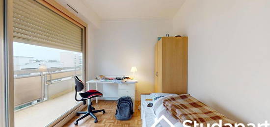 Studio meublée  à louer, 1 pièce, 9 m², Étage 4/–