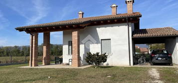 VILLA SINGOLA A ROSÀ