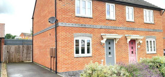 3 bedroom semi-detached house