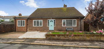 4 bedroom detached bungalow for sale