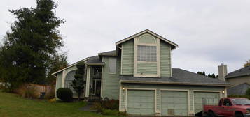 6403 87th St E, Puyallup, WA 98371