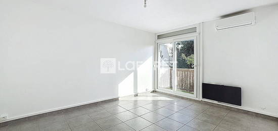 Appartement  à louer, 2 pièces, 1 chambre, 38 m²