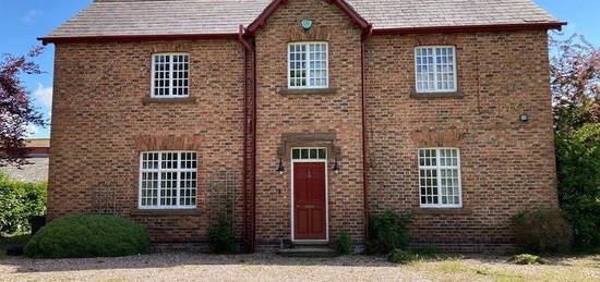 Semi-detached house to rent in Straight Mile, Poulton, Chester CH4