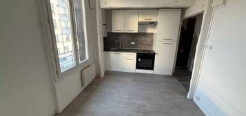 Appartement  à louer, 2 pièces, 1 chambre, 28 m²