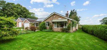 4 bedroom detached bungalow for sale