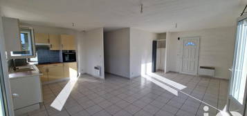 Maison 1 étage  à vendre, 4 pièces, 3 chambres, 75 m²