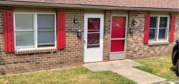 31 1/2 Elm St Unit A2, Struthers, OH 44471