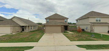 1129 Marquis Dr, Bryan, TX 77803