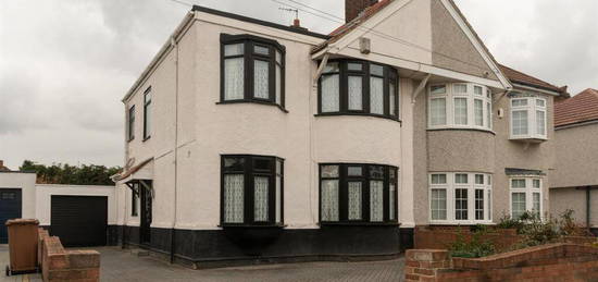 4 bedroom semi-detached house for sale