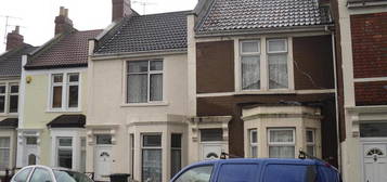 4 bedroom terraced house to rent