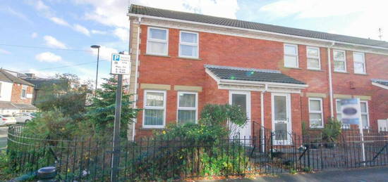 2 bedroom link detached house