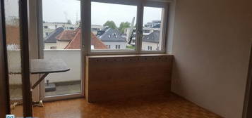 City - Garconiere mit Balkon und Einzelgarage sucht neuen Besitzer