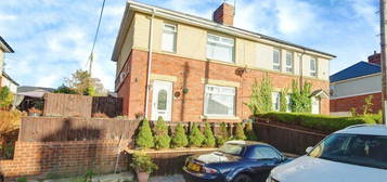 2 bedroom semi-detached house for sale