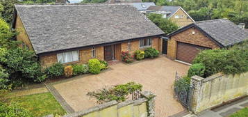 2 bedroom detached bungalow for sale