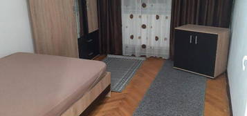 Apartament 2 camere semidecomandat, Brazdă, centrală termică