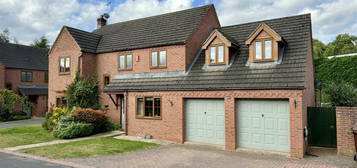 5 bedroom detached house for sale