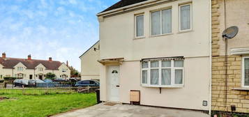 End terrace house to rent in Gilfil Road, Hill Top, Nuneaton CV10