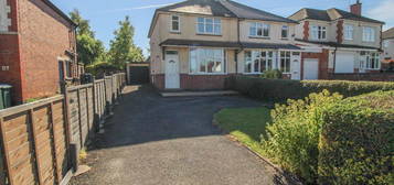 3 bed semi-detached house for sale