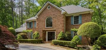 1100 Cold Harbor Dr, Roswell, GA 30075