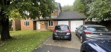 4 bedroom detached house to rent