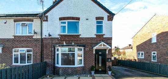 3 bedroom semi-detached house for sale