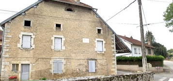 Maison à vendre 6 pièces investissement, grand volume, à rénover