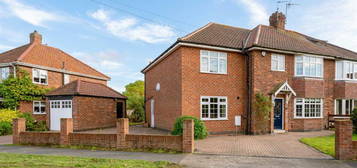 4 bedroom semi-detached house for sale