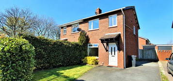 3 bedroom semi-detached house