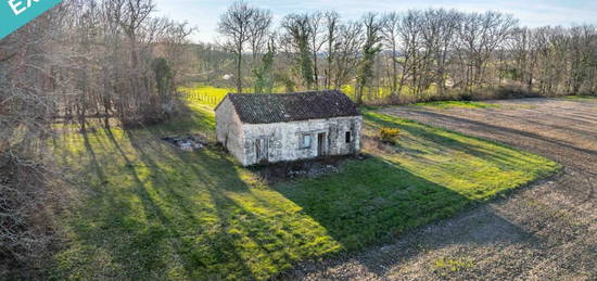 Maison  à vendre, 1 pièce, 86 m², Terrain 7 815 m²