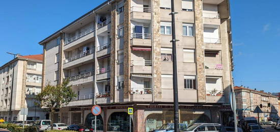 Piso de alquiler en Los Corrales de Buelna - Avenida de España, 2, Los Corrales de Buelna 