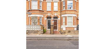 2 bed flat to rent