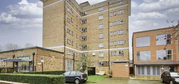 Flat for sale in Melody Road, London SW18