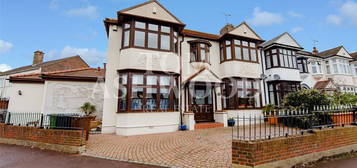 5 bed end terrace house for sale