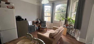 Flat to rent in Tisbury Road, Hove BN3