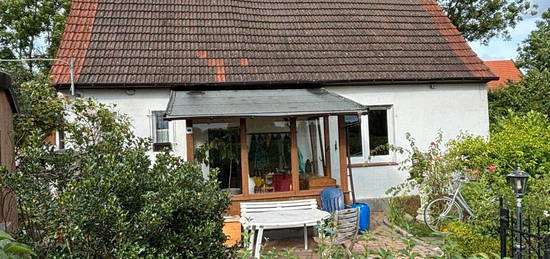 Kleines Haus mit Garten - zeitlich befristet für ein Jahr