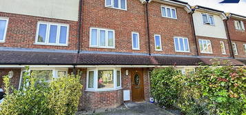 Terraced house to rent in Birchwood Road, Swanley BR8